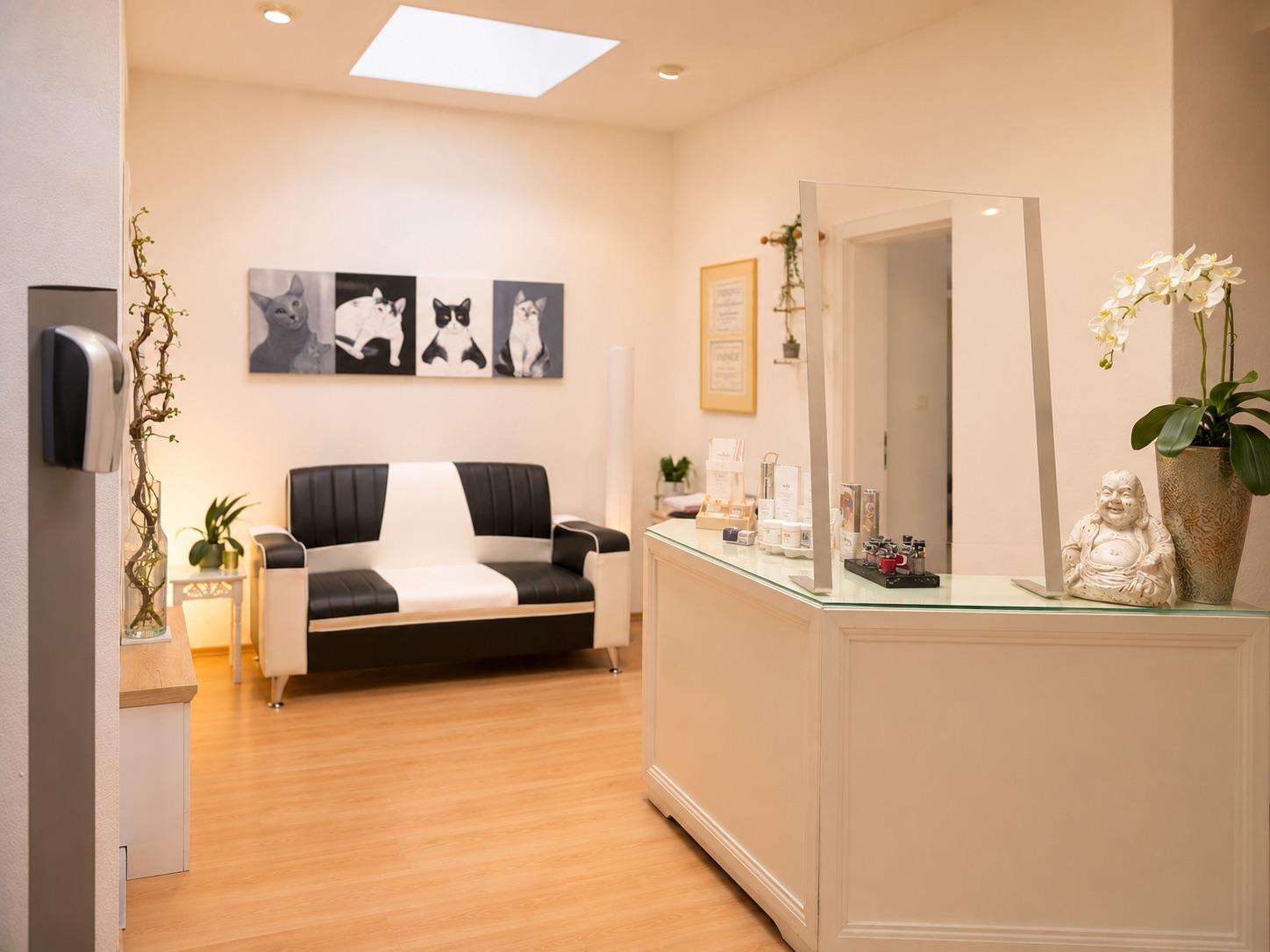 Empfangs- und Wartebereich unseres Studios von Apenberg Kosmetik in der Prinzenstraße 19 in Göttingen